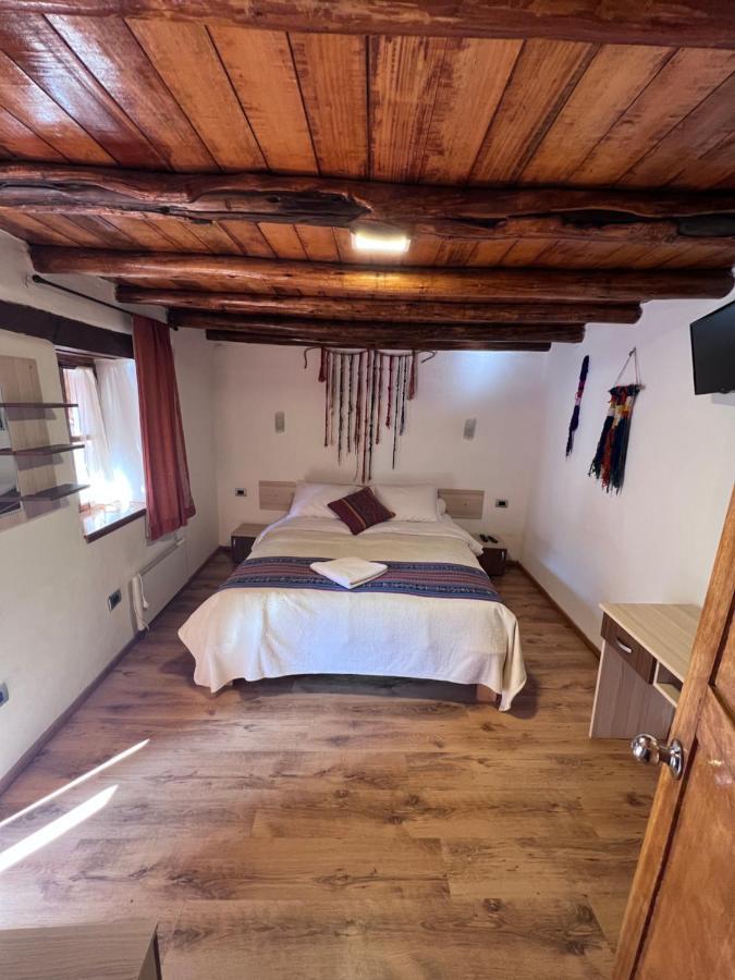 Casona Les Pleiades Bed & Breakfast