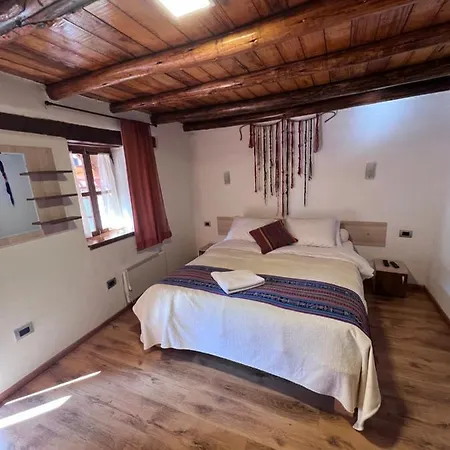 Casona Les Pleiades Bed & Breakfast Cuzco Exterior photo