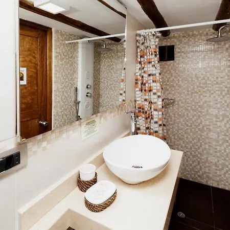 Casona Les Pleiades Bed & Breakfast Cuzco Exterior photo